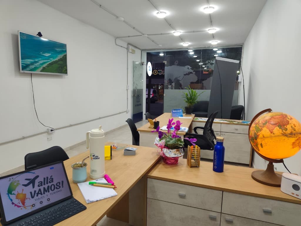 Oficina de atención de Allá Vamos